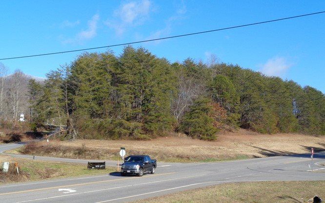 HWY 64 E-COLD BRANCH: Hwy 64 E-Cold Branch, Hayesville, NC 28904